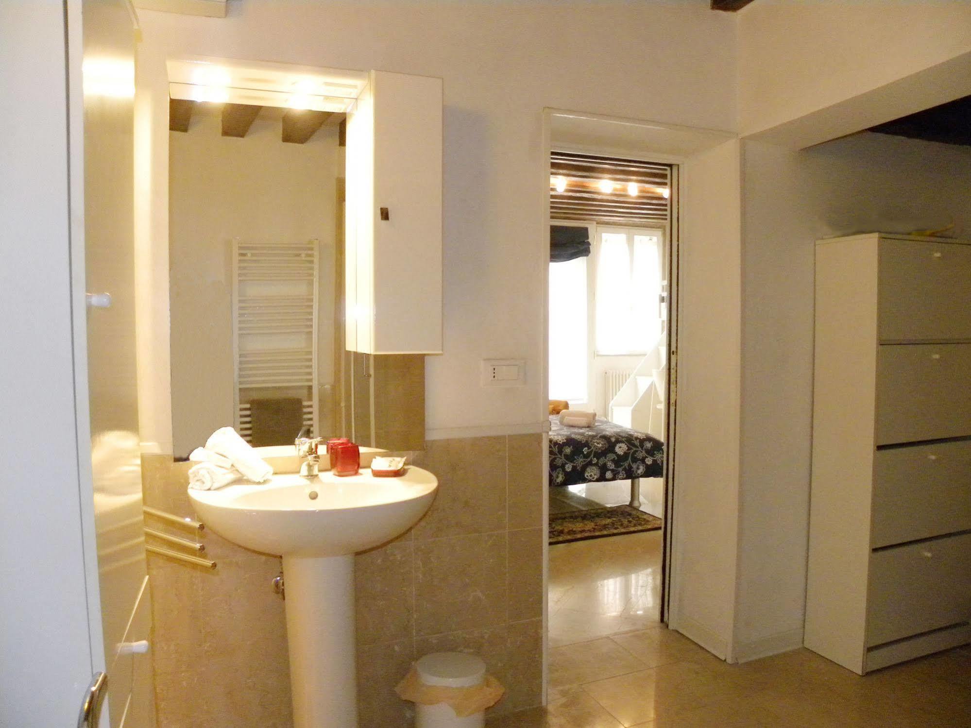 La Coccola Appartement Venetië Buitenkant foto